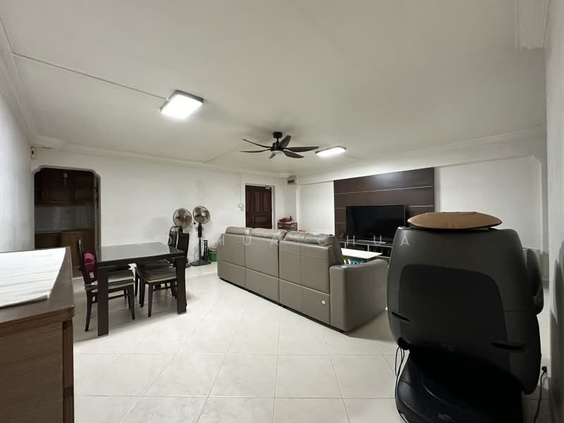 663D Jurong West Street 65, 663D Jurong West Street 65, 3 Bedrooms, 1,184 sqft, HDB Flat For Sale, by Joshua Chua, 500241116 - Living Room - PropertyGuru.com.sg
