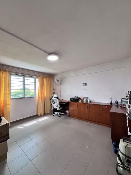 329 Bukit Batok Street 33, 329 Bukit Batok Street 33, Dairy Farm / Bukit Panjang / Choa Chu Kang, 3 Bedrooms, 1,313 sqft, HDB Flat For Sale, by Alicia Koh, 500241117 - Study - PropertyGuru.com.sg