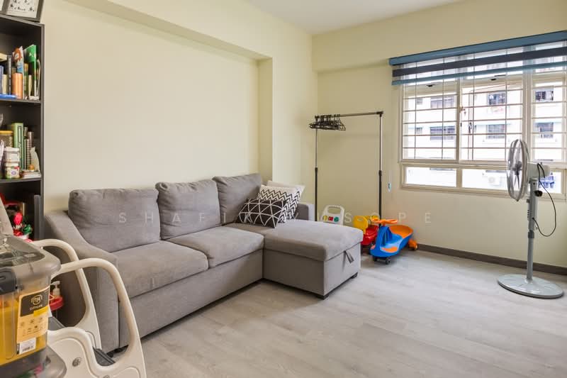 466A Spring Lodge, 466A Sembawang Drive, 3 Bedrooms, 967 sqft, HDB Flat For Sale, by Shafik Yusope, 500241123 - Living Room - PropertyGuru.com.sg