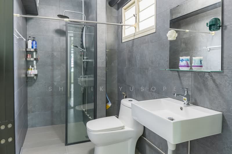 466A Spring Lodge, 466A Sembawang Drive, 3 Bedrooms, 967 sqft, HDB Flat For Sale, by Shafik Yusope, 500241123 - Bathroom - PropertyGuru.com.sg