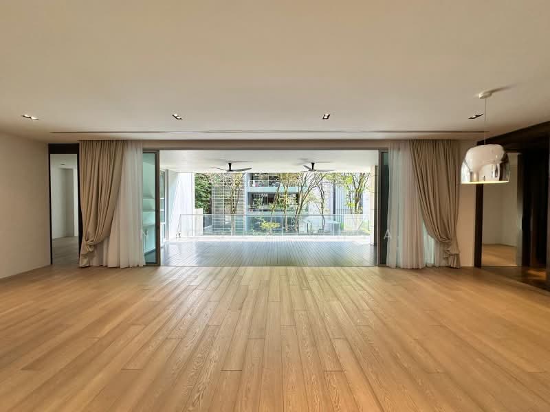 Nassim Park Residences, 17 Nassim Road, 4 Bedrooms, 3,466 sqft, Condominium For Sale, by Nicole Chia, 500241165 - Balcony - PropertyGuru.com.sg