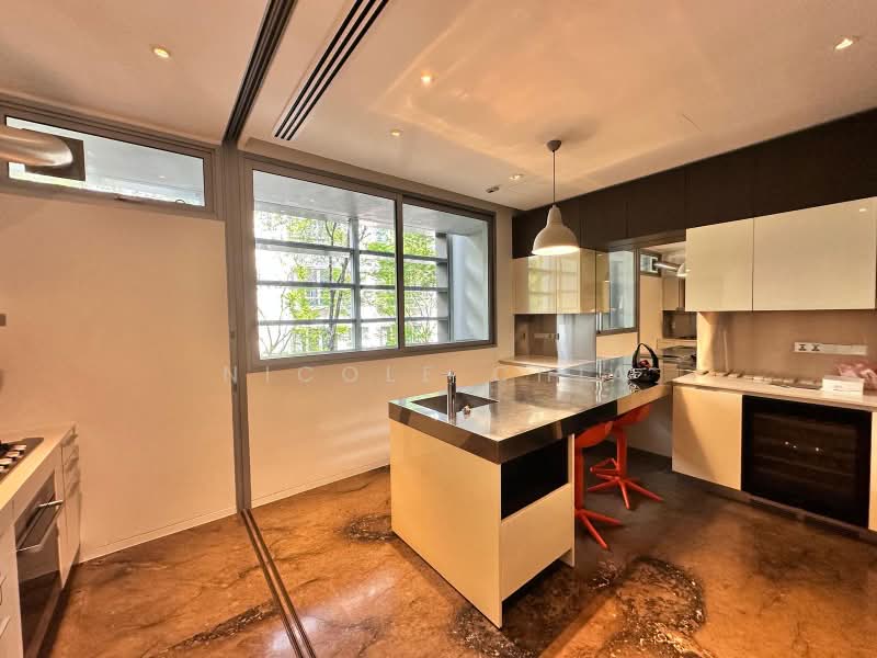 Nassim Park Residences, 17 Nassim Road, 4 Bedrooms, 3,466 sqft, Condominium For Sale, by Nicole Chia, 500241165 - Kitchen - PropertyGuru.com.sg
