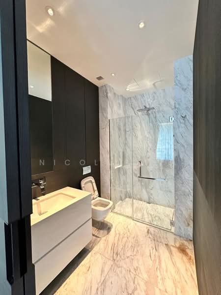 Nassim Park Residences, 17 Nassim Road, 4 Bedrooms, 3,466 sqft, Condominium For Sale, by Nicole Chia, 500241165 - Bathroom - PropertyGuru.com.sg