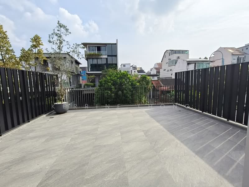 D27 Freehold Landed in Sembawang, Renovated! Jalan Sankam, Sembawang / Yishun, 5 Bedrooms, 4,834 sqft, Terraced House For Sale, by Kerrine Thong, 500241173 - PropertyGuru.com.sg