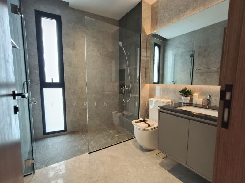 D27 Freehold Landed in Sembawang, Renovated! Jalan Sankam, Sembawang / Yishun, 5 Bedrooms, 4,834 sqft, Terraced House For Sale, by Kerrine Thong, 500241173 - PropertyGuru.com.sg