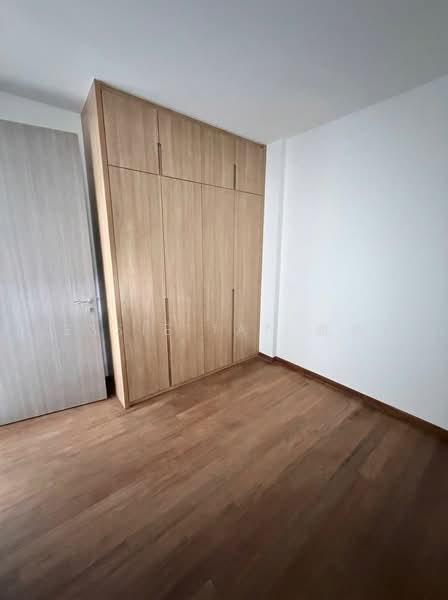 Neram road, Neram road, 5 Bedrooms, 4,700 sqft, Corner Terrace For Sale, by Jessie Tan 陈杰识, 500241174 - Bedroom - PropertyGuru.com.sg