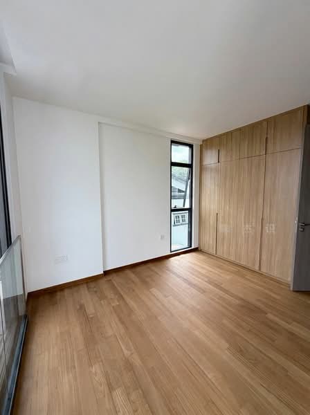 Neram road, Neram road, 5 Bedrooms, 4,700 sqft, Corner Terrace For Sale, by Jessie Tan 陈杰识, 500241174 - Bedroom - PropertyGuru.com.sg