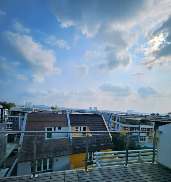 Wak Hassan Drive, Semi - detached house for sale, Wak Hassan drive, Sembawang / Yishun, 5 Bedrooms, 5,732 sqft, Semi-Detached House For Sale, by William Wong, 500241180 - Exterior - PropertyGuru.com.sg