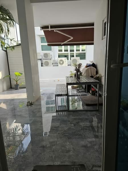 Wak Hassan Drive, Semi - detached house for sale, Wak Hassan drive, Sembawang / Yishun, 5 Bedrooms, 5,732 sqft, Semi-Detached House For Sale, by William Wong, 500241180 - Exterior - PropertyGuru.com.sg
