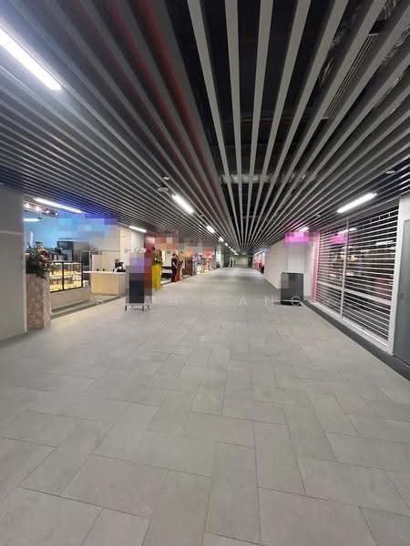 F&B Takeaway Space @ Club St/Telok Ayer | Direct Access/Linked to MRT, Chinatown / Tanjong Pagar, 427 sqft, Food & Beverage For Rent, by Sean Pang, 500241185 - Corridor - CommercialGuru.com.sg