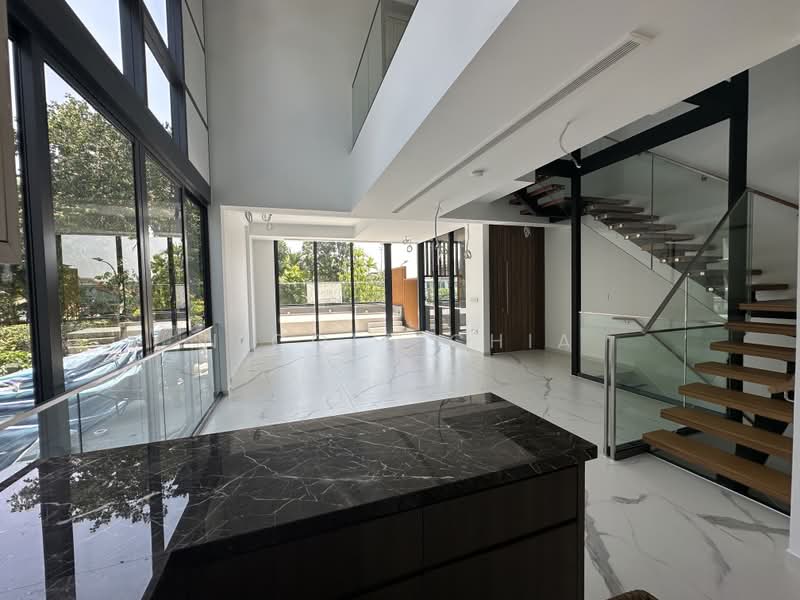 Seletar Hills Estate, Neram Crescent, 5 Bedrooms, 4,674 sqft, Corner Terrace For Sale, by Nicole Chia, 500241213 - Living Room - PropertyGuru.com.sg