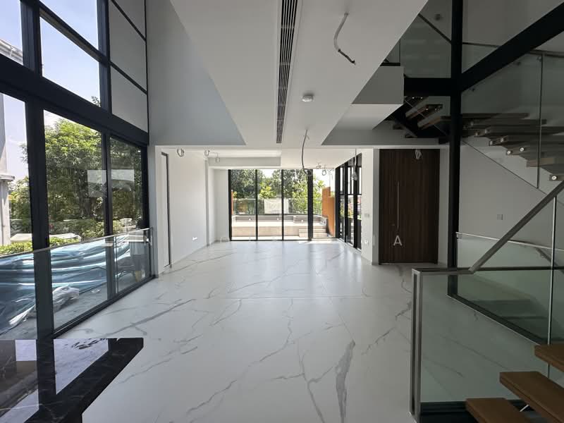 Seletar Hills Estate, Neram Crescent, 5 Bedrooms, 4,674 sqft, Corner Terrace For Sale, by Nicole Chia, 500241213 - Interior - PropertyGuru.com.sg