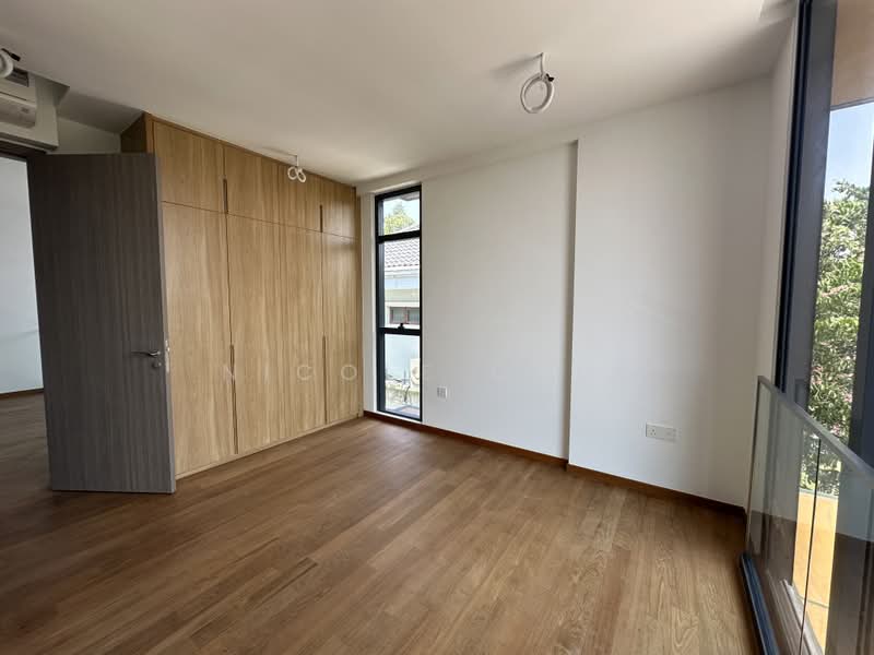 Seletar Hills Estate, Neram Crescent, 5 Bedrooms, 4,674 sqft, Corner Terrace For Sale, by Nicole Chia, 500241213 - Bedroom - PropertyGuru.com.sg