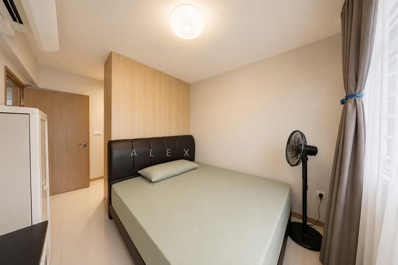 450D Bukit Batok West Avenue 6, 450D Bukit Batok West Avenue 6, 2 Bedrooms, 721 sqft, HDB Flat For Sale, by Alex Lee, 500241214 - Bedroom - PropertyGuru.com.sg