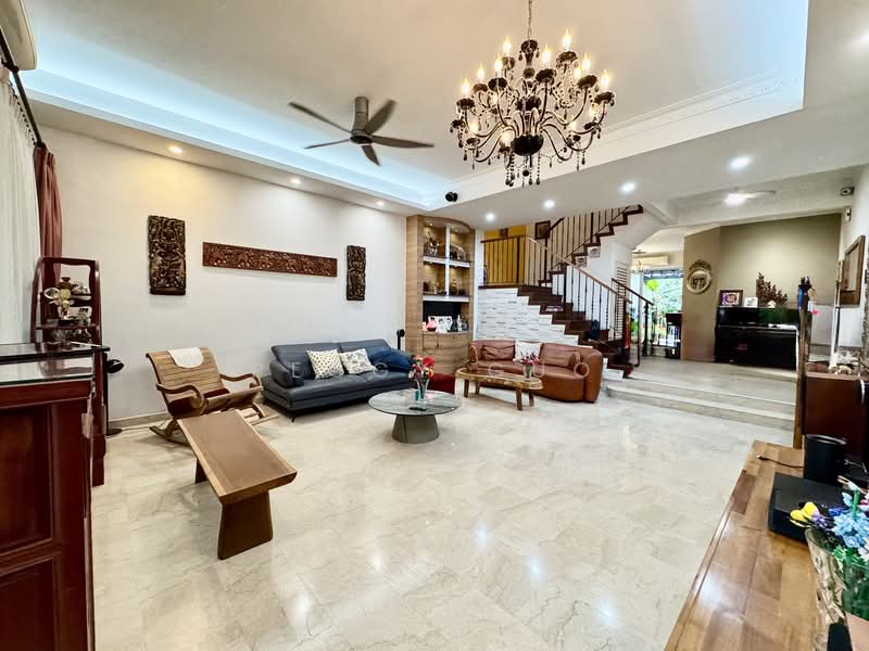 A&A Potential, 999 Yrs Inter Terrace @ Holland Grove, D10 ★Eminance Landed★, Holland Grove Rd/ Holland Rd/ Henry Park/Mount Sinai Dr/Jalan Jelita, 3 Bedrooms, 2,740 sqft, Terraced House For Sale, by Peggy Guo, 500241230 - Living Room - PropertyGuru.com.sg