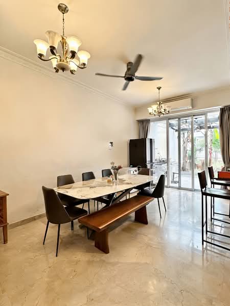A&A Potential, 999 Yrs Inter Terrace @ Holland Grove, D10 ★Eminance Landed★, Holland Grove Rd/ Holland Rd/ Henry Park/Mount Sinai Dr/Jalan Jelita, 3 Bedrooms, 2,740 sqft, Terraced House For Sale, by Peggy Guo, 500241230 - Dining Room - PropertyGuru.com.sg