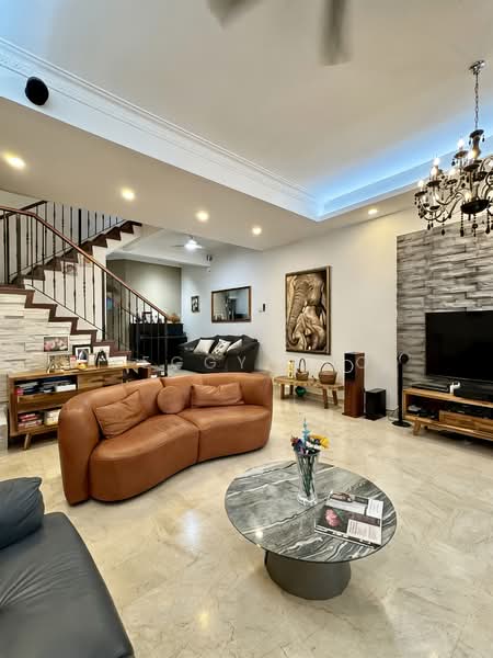A&A Potential, 999 Yrs Inter Terrace @ Holland Grove, D10 ★Eminance Landed★, Holland Grove Rd/ Holland Rd/ Henry Park/Mount Sinai Dr/Jalan Jelita, 3 Bedrooms, 2,740 sqft, Terraced House For Sale, by Peggy Guo, 500241230 - Living Room - PropertyGuru.com.sg