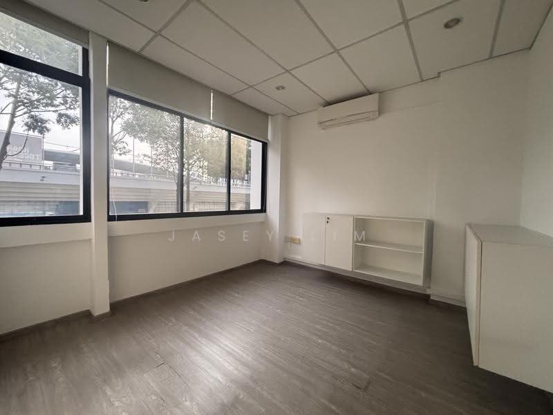 Horne Road, Horne Road, Beach Road / Bugis / Rochor, 1,600 sqft, Light Industrial (B1) For Rent, by Jasey Lim, 500241236 - Office 3 - CommercialGuru.com.sg