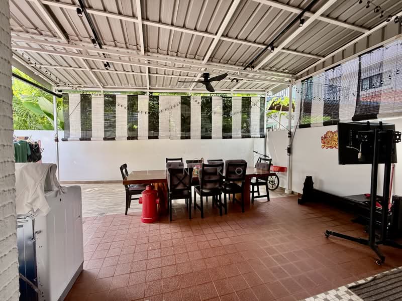 Semi-Detached at Telok Kurau. Tao Nan School. CHIJ Katong. Ngee Ann Primary, East Coast. Telok Kurau Road. Frankel Drive. Dunbar Walk. Coldstream Ave. Duku Rd. St Patrick's Rd, 4 Bedrooms, 1,800 sqft, Semi-Detached House For Sale, by Alan Koh, 500241238 - Dining Room - PropertyGuru.com.sg