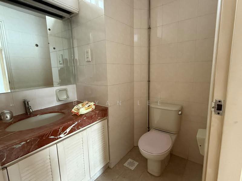 The Waterside, 9 Tanjong Rhu Road, 3 Bedrooms, 2,142 sqft, Condominium For Sale, by Bryan Lee, 500241239 - Bathroom - PropertyGuru.com.sg