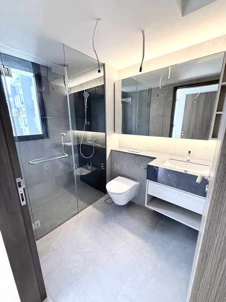 Orchard Sophia, 128 Sophia Road, 2 Bedrooms, 635 sqft, Condominium For Sale, by Craven Yow, 500241262 - Bathroom - PropertyGuru.com.sg
