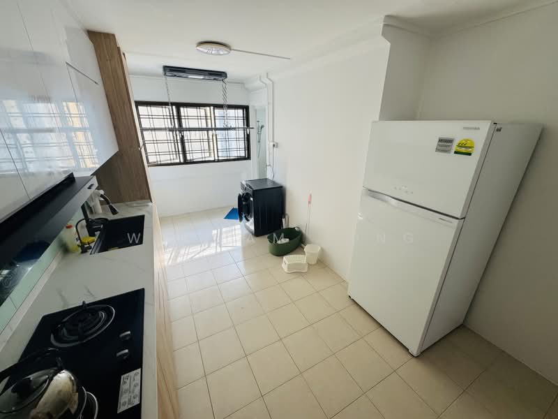 424 Tampines Street 41, 424 Tampines Street 41, Pasir Ris / Tampines, Room Rental, 200 sqft, HDB Flat For Rent, by William Yong, 500241264 - Kitchen - PropertyGuru.com.sg