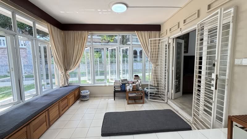 Jalan Dermawan, Jalan Dermawan, 4 Bedrooms, 2,500 sqft, Corner Terrace For Sale, by Jasmine Ong, 500241271 - Living area - PropertyGuru.com.sg