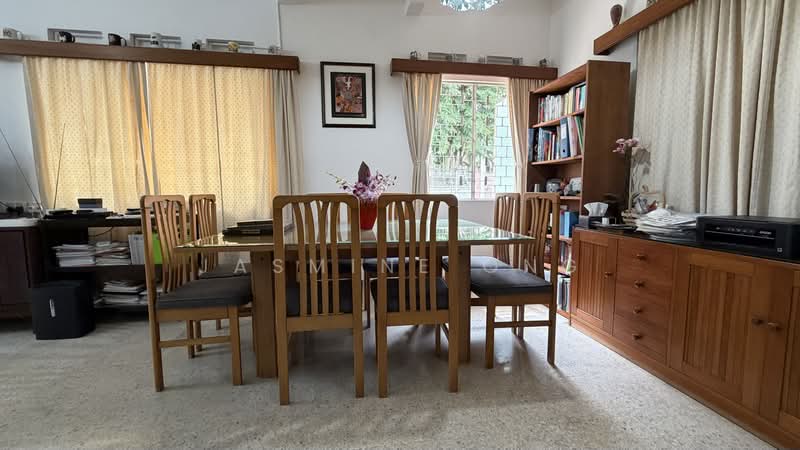 Jalan Dermawan, Jalan Dermawan, 4 Bedrooms, 2,500 sqft, Corner Terrace For Sale, by Jasmine Ong, 500241271 - Dining Room - PropertyGuru.com.sg