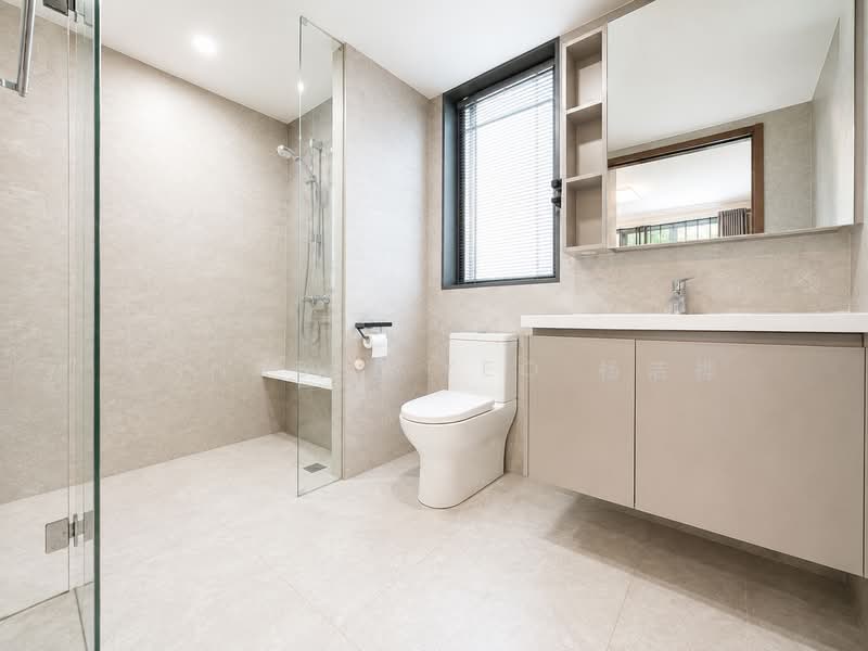 The Visionaire, 188 Canberra Drive, 3 Bedrooms, 980 sqft, Condominium For Sale, by Annabel Yeo 杨洁桦, 500241274 - Bathroom - PropertyGuru.com.sg