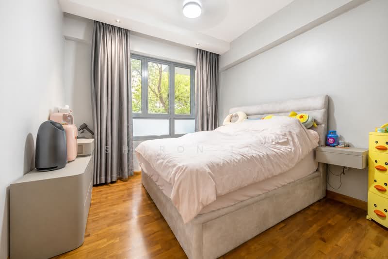 Woodhaven, 71 Woodgrove Avenue, 1 Bedroom, 624 sqft, Condominium For Sale, by Sharon Tan, 500241278 - Bedroom - PropertyGuru.com.sg