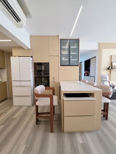 Hillview Regency, 26 Bukit Batok East Avenue 2, 3 Bedrooms, 1,119 sqft, Condominium For Sale, by Denny Lim, 500241284 - PropertyGuru.com.sg