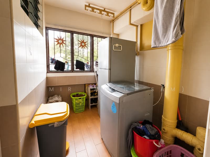 727 Woodlands Circle, 727 Woodlands Circle, 3 Bedrooms, 1,108 sqft, HDB Flat For Sale, by Shamir (Agent SAM), 500241285 - Service yard - PropertyGuru.com.sg