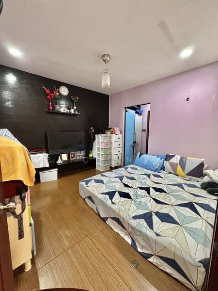Yishun Sapphire, 40 Canberra Drive, 3 Bedrooms, 1,152 sqft, Condominium For Sale, by Derek Chong 张恒福, 500241286 - Bedroom - PropertyGuru.com.sg