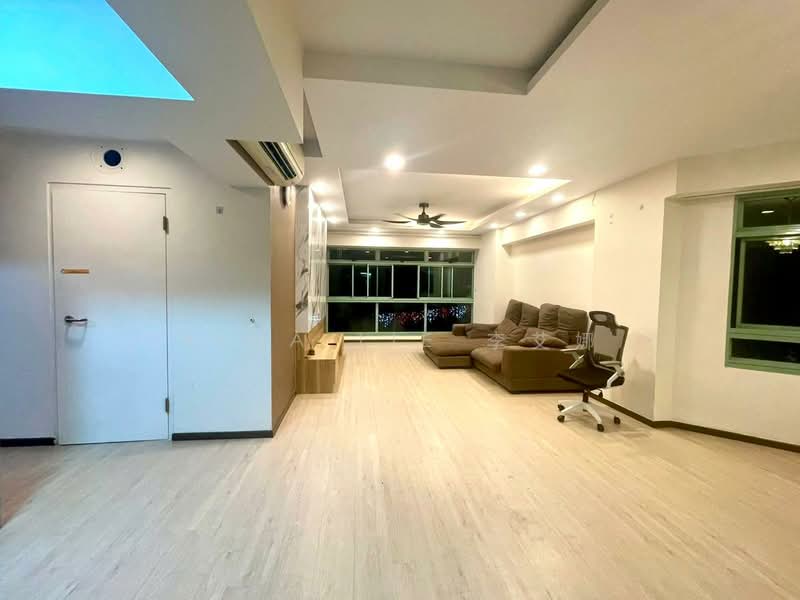 638A Punggol Drive, 638A Punggol Drive, 3 Bedrooms, 1,184 sqft, HDB Flat For Rent, by Aina Lie 李艾娜, 500241289 - Living Room - PropertyGuru.com.sg