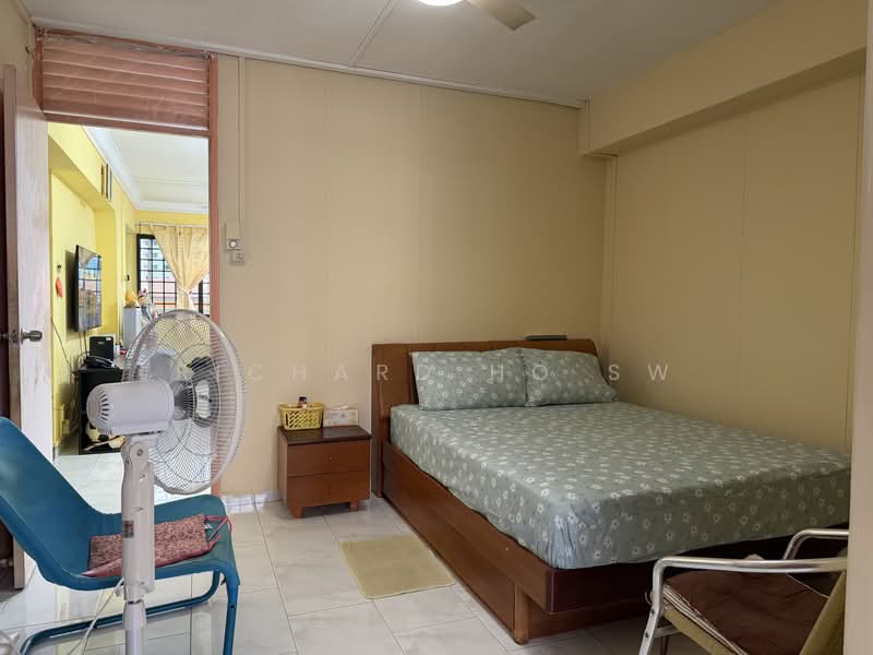 295 Choa Chu Kang Avenue 2, 295 Choa Chu Kang Avenue 2, 3 Bedrooms, 1,119 sqft, HDB Flat For Sale, by Richard Ho SW, 500241291 - Bedroom - PropertyGuru.com.sg