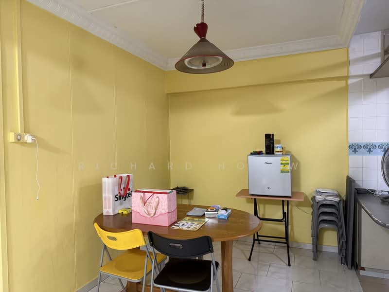 295 Choa Chu Kang Avenue 2, 295 Choa Chu Kang Avenue 2, 3 Bedrooms, 1,119 sqft, HDB Flat For Sale, by Richard Ho SW, 500241291 - Dining Room - PropertyGuru.com.sg