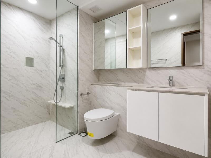 Le Quest, 8 Bukit Batok Street 41, 2 Bedrooms, 710 sqft, Condominium For Rent, by John Ang, 500241299 - Bathroom - PropertyGuru.com.sg