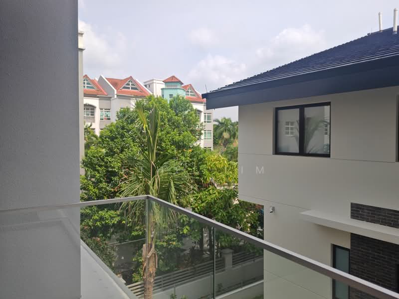 The Shorefront, 165A Jln. Loyang Besar, Changi Airport / Changi Village, 3 Bedrooms, 926 sqft, Apartment For Sale, by Ethel Lim, 500241300 - Exterior - PropertyGuru.com.sg