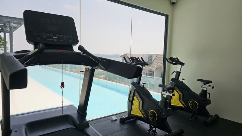The Shorefront, 165A Jln. Loyang Besar, Changi Airport / Changi Village, 3 Bedrooms, 926 sqft, Apartment For Sale, by Ethel Lim, 500241300 - Gym - PropertyGuru.com.sg