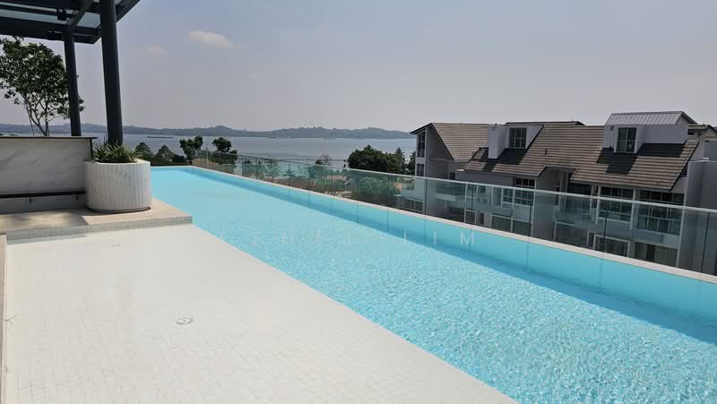 The Shorefront, 165A Jln. Loyang Besar, Changi Airport / Changi Village, 3 Bedrooms, 926 sqft, Apartment For Sale, by Ethel Lim, 500241300 - Pool - PropertyGuru.com.sg