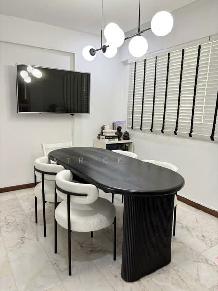 340 Jurong East Avenue 1, 340 Jurong East Avenue 1, 3 Bedrooms, 1,485 sqft, HDB Flat For Sale, by Patrick Tan, 500241304 - Dining Room - PropertyGuru.com.sg