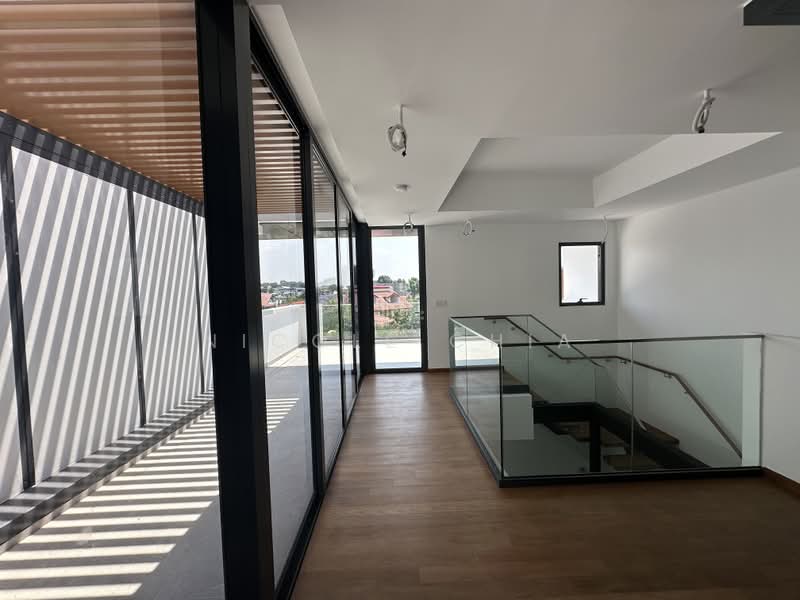 Newly TOP Neram Road corner terrace, Neram Road, Neram Crescent, Jalan Redop , Seletar Hills estate, 5 Bedrooms, 4,791 sqft, Corner Terrace For Sale, by Nicole Chia, 500241309 - Interior - PropertyGuru.com.sg