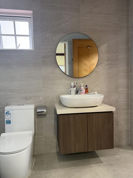 LANDED7772@GOOD PRICE COSY SEMI D AT SUNRISE, Sunrise Villa, Seletar / Yio Chu Kang, 4 Bedrooms, 2,800 sqft, Semi-Detached House For Sale, by K L Goh, 500241323 - Bathroom - PropertyGuru.com.sg