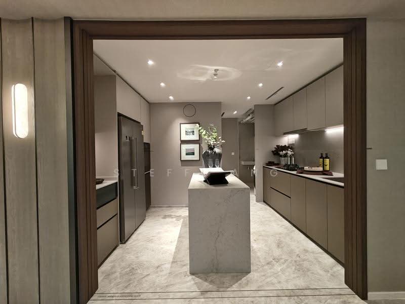 BUKIT TIMAH SWISS CLUB GCB AREA, Dunearn road, Newton / Novena, 4 Bedrooms, 1,378 sqft, Condominium For Sale, by Steffi Ang, 500241326 - Kitchen - PropertyGuru.com.sg