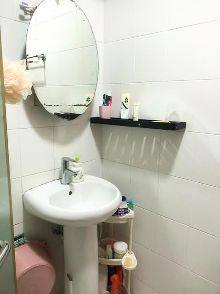 333C Yishun Street 31, 333C Yishun Street 31, Room Rental, 110 sqft, HDB Flat For Rent, by Alex Zhan, 500241330 - Bathroom - PropertyGuru.com.sg