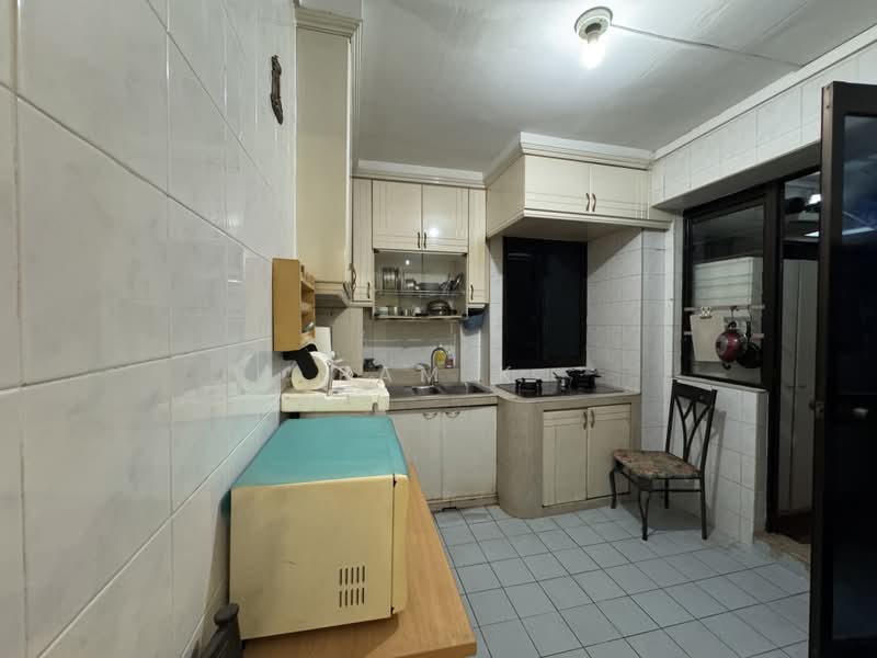 152 Gangsa Road, 152 Gangsa Road, 4 Bedrooms, 1,302 sqft, HDB Flat For Sale, by Ram K, 500241335 - Kitchen - PropertyGuru.com.sg