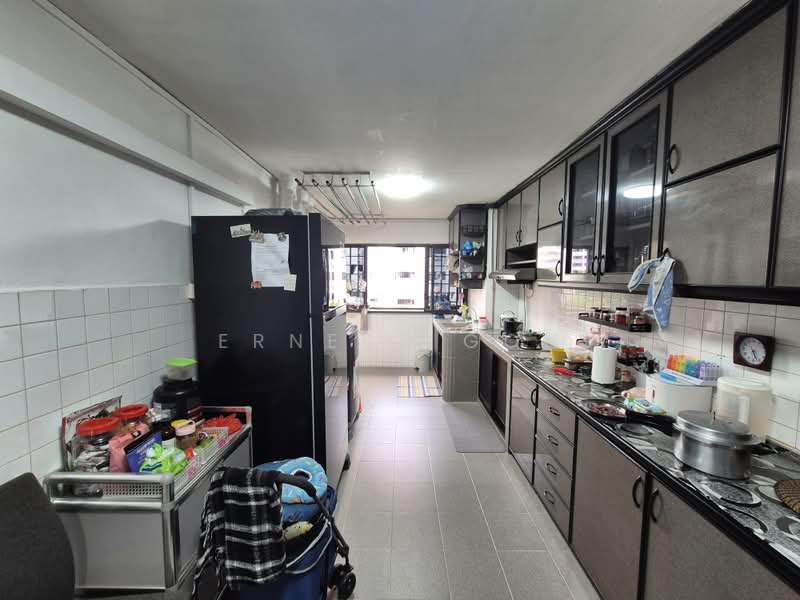 506 West Coast Drive, 506 West Coast Drive, Room Rental, 150 sqft, HDB Flat For Rent, by Ernest Goh, 500241337 - Kitchen - PropertyGuru.com.sg