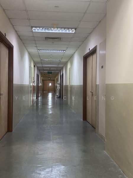 Wintech Centre, 6 Ubi Road 1, 969 sqft, Light Industrial (B1) For Rent, by Yew Peck Leng, 500241341 - Corridor - CommercialGuru.com.sg