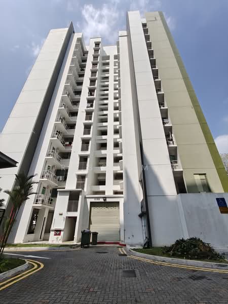 469B Meadow Spring @ Yishun, 469B Yishun Street 43, 1 Bedroom, 409 sqft, HDB Flat For Sale, by Gressa Mak, 500241342 - Exterior - PropertyGuru.com.sg