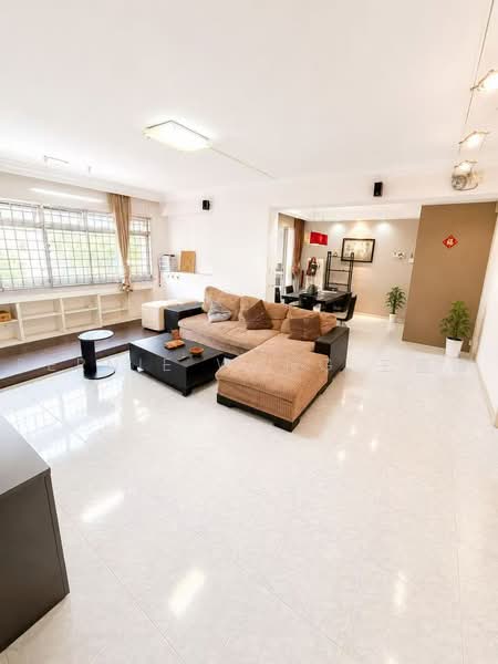 767 Pasir Ris Street 71, 767 Pasir Ris Street 71, 3 Bedrooms, 1,346 sqft, HDB Flat For Sale, by Bernie Wang 王盛雄, 500241346 - Living Room - PropertyGuru.com.sg